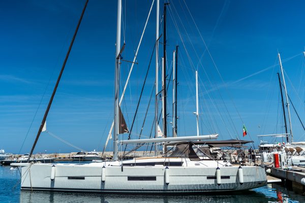 Barca a vela 17 m. usata in vendita: Dufour 56