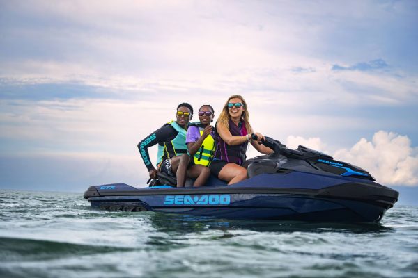 Moto d'acqua in Sardegna: Sea-Doo GTX 170